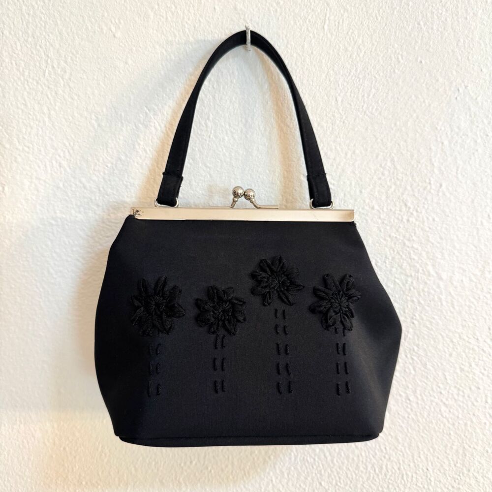 1990s Black Floral Embroidered Petite Kiss Lock Mini Purse With Mirror